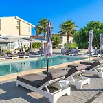 Akritas 4* Pefkochori