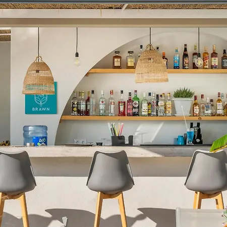 公寓式酒店 Akritas 4*