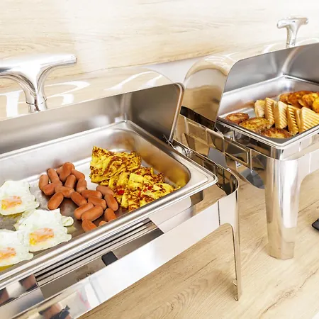 Apart Otel Akritas 4*