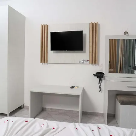 Akritas Apartahotel 3*