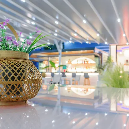 Akritas 公寓式酒店 佩科霍里