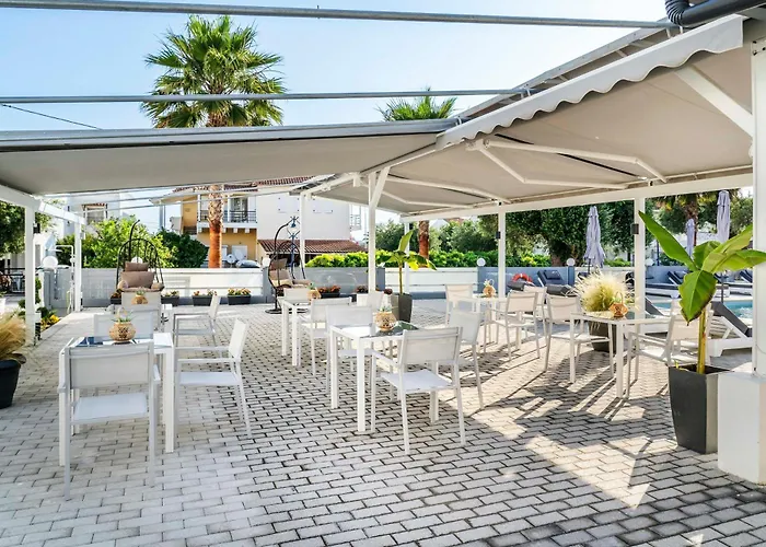 公寓式酒店 Akritas 4*