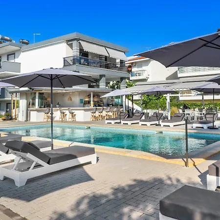 Ξενοδοχείο με διαμερίσματα Akritas