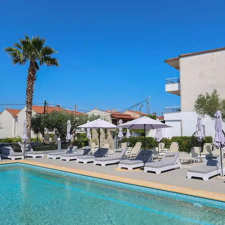 Akritas 4* Πευκοχώρι