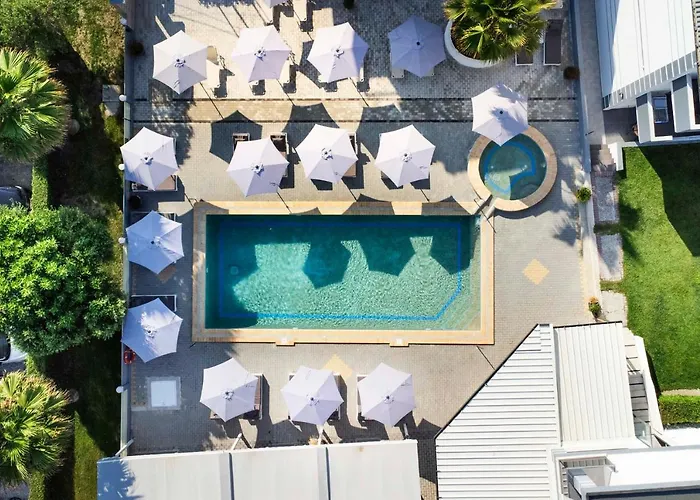 Aparthotel Akritas 4*