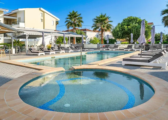 Akritas 4* Pefkochori