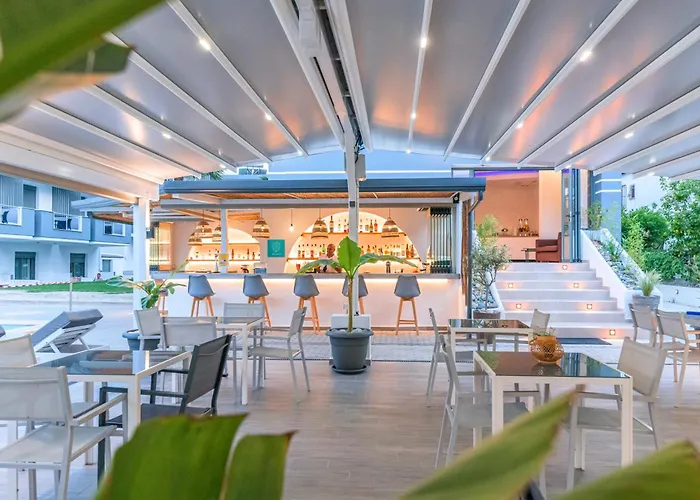 Akritas Aparthotel
